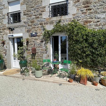 Apartament Chez Trotro Saint-Pierre-de-Plesguen Zewnętrze zdjęcie